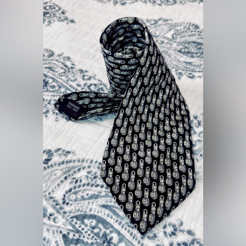 Museum Artifacts Silk Tie Grenade Military Novelty‎ Black 100% Silk